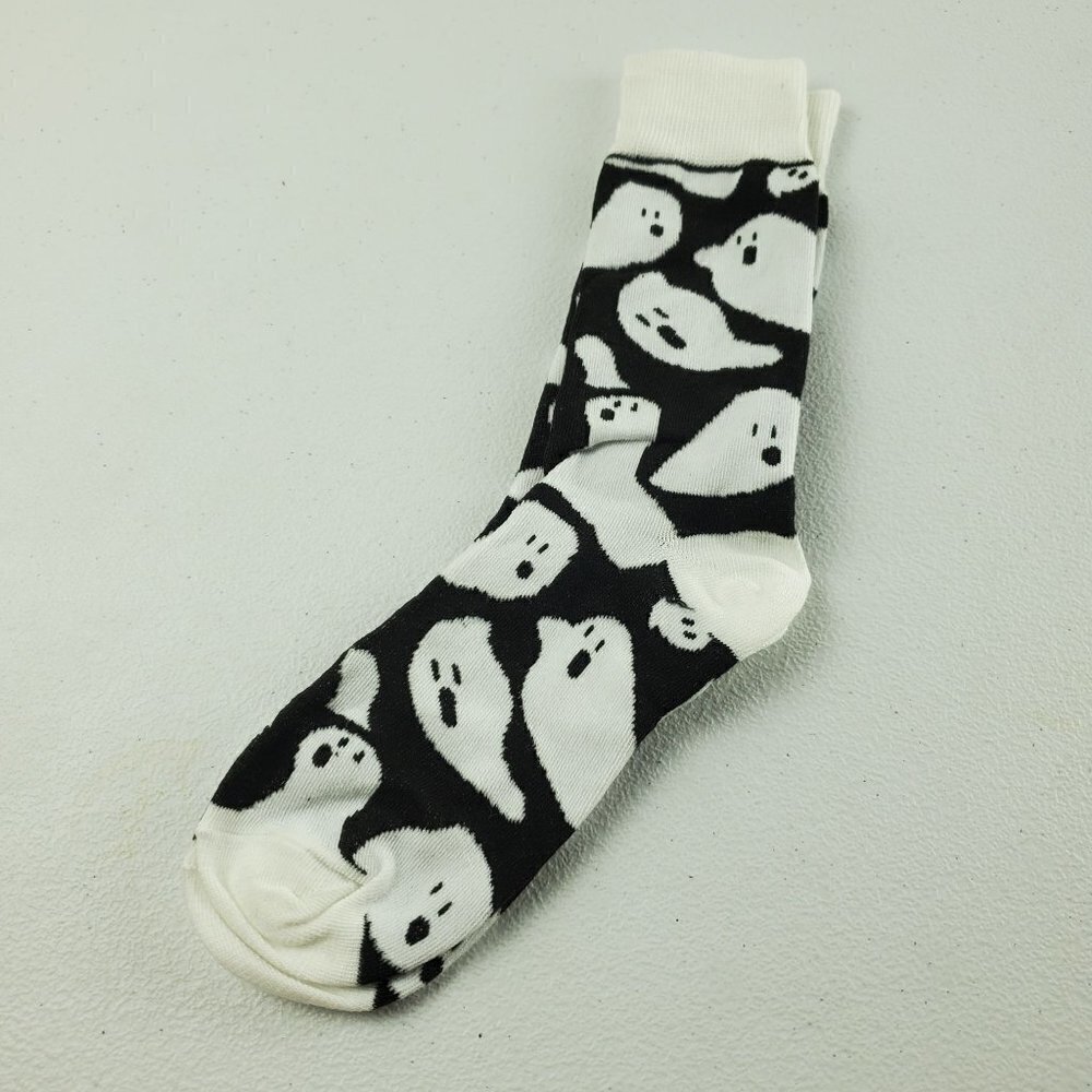 1pair Women Ghost All Over Pattern Crew Socks Halloween Haunted Funny OS NWT
